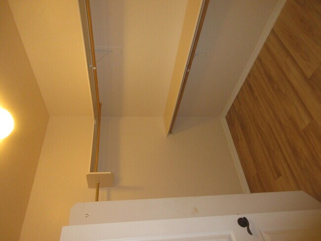 Building Photo - 8201 Grape View Ct NE