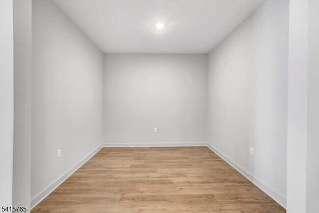 Building Photo - 51 Okner Pkwy