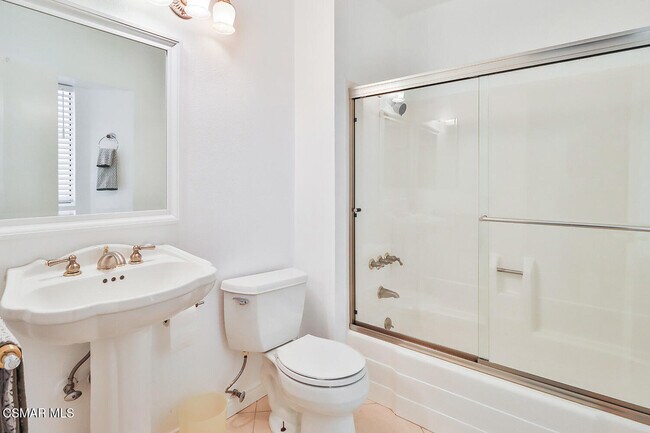 Building Photo - 1208 Westlake Blvd