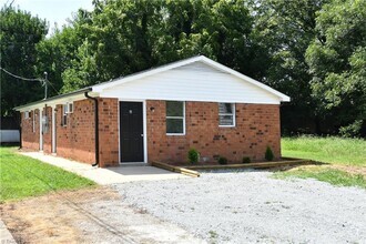 Building Photo - Van Buren Duplex-Zee Realty