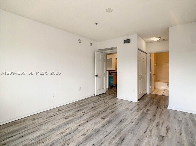 Building Photo - 2080 W Preserve Way