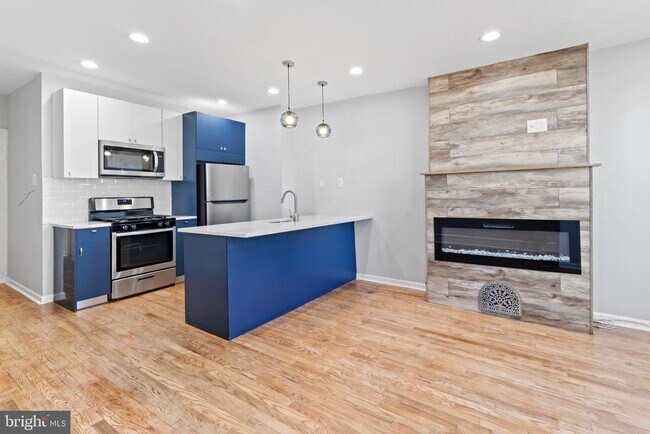 Building Photo - 435 N 42nd St