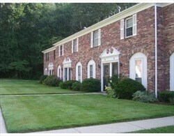 Primary Photo - 103 Windsor Dr