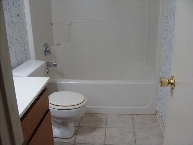 Building Photo - 3483 Fannin Dr