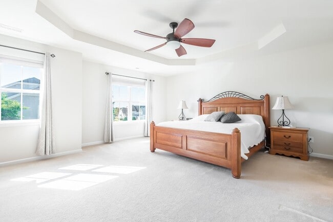 Building Photo - Beautiful 3-Bed, 2.5 Bath Townhome Available on 8/15!