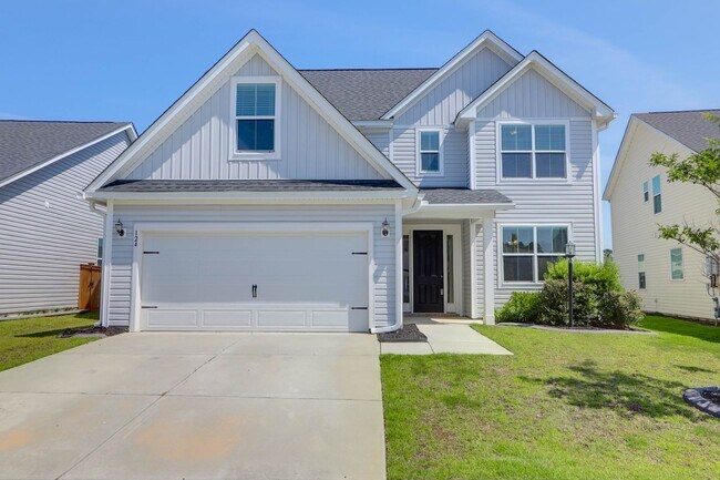 Building Photo - Pristine and Calm Home in Moncks Corner