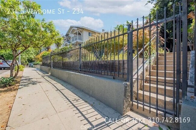 Building Photo - 234 S Vendome St