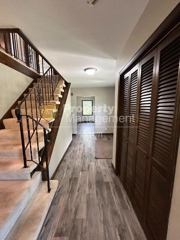 Building Photo - 12419 Cedar Lake Rd