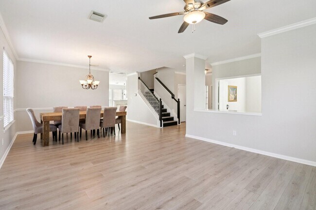 Building Photo - 16546 Cypress Thicket Dr