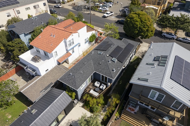 Building Photo - Fully Furnished Completely Renovated Home in Albany off of Solano Ave.