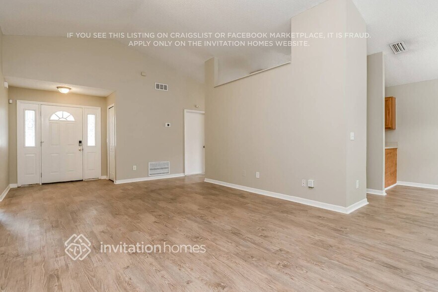 Building Photo - 6551 Chantry St