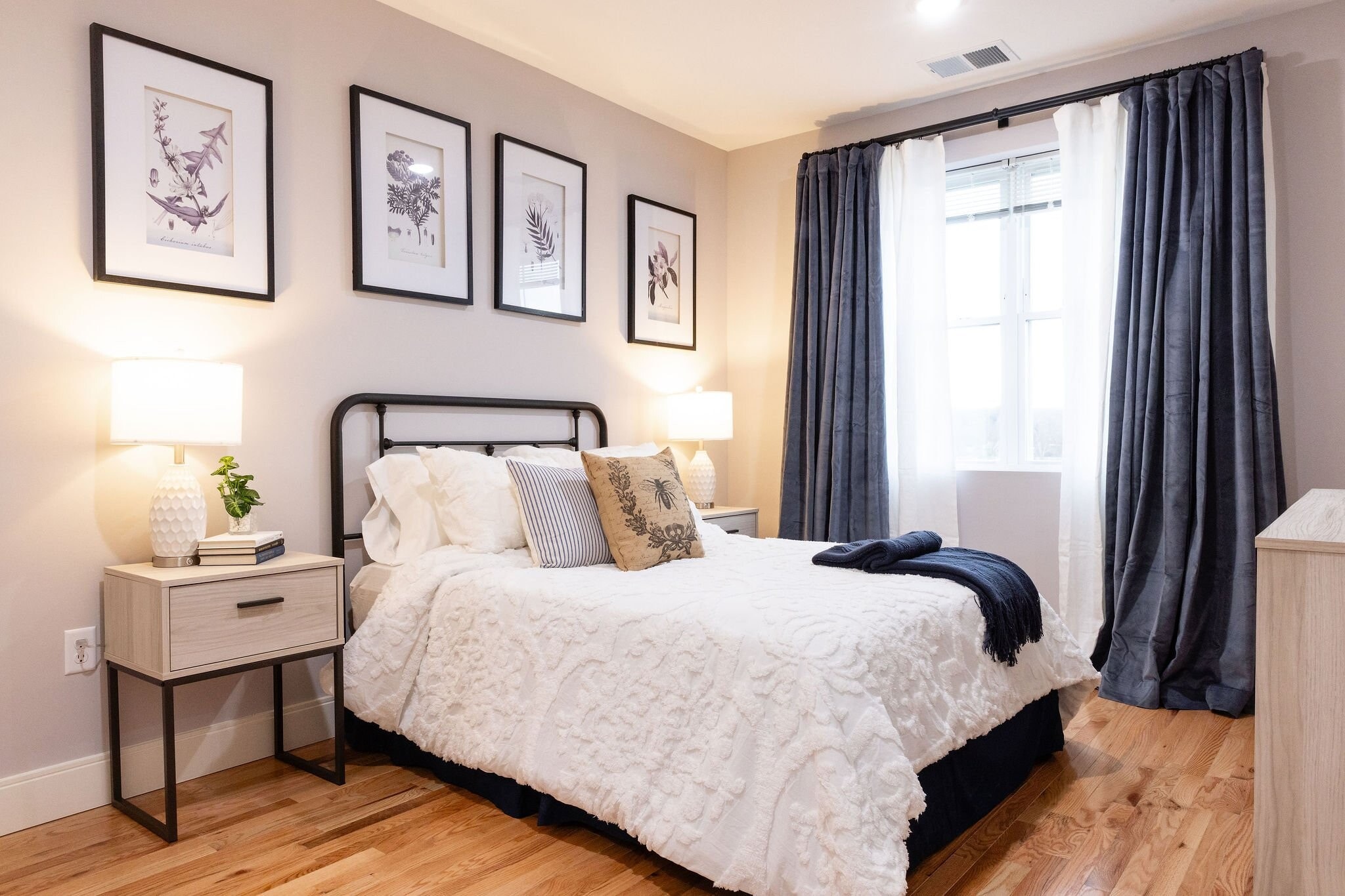 Building Photo - The Edge