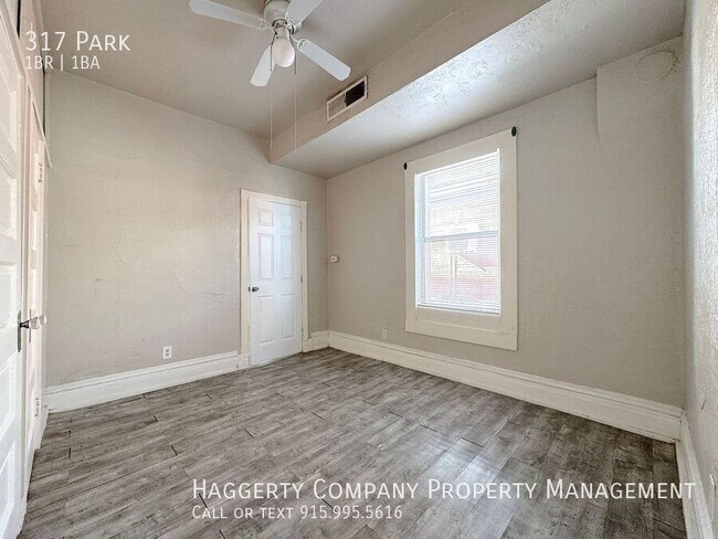 Building Photo - 317 Park-