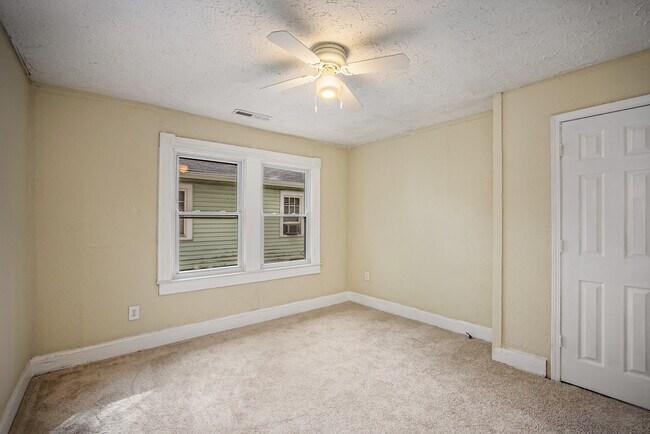 Building Photo - 1162 Sims St SW