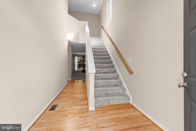 Building Photo - 21768 Tottenham Hale Ct