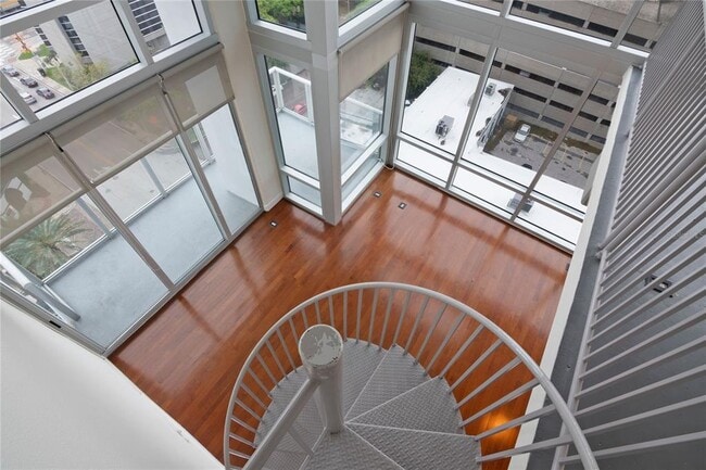 Building Photo - 150 E Robinson St