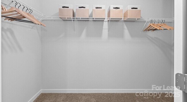 Building Photo - 2546 Perimeter Pointe Pkwy