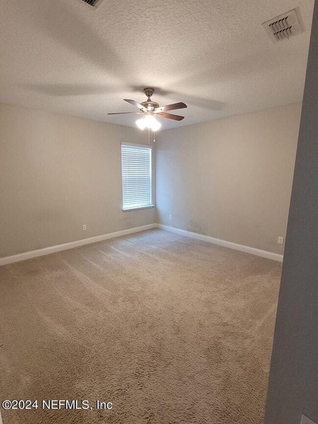 Building Photo - 4860 Red Egret Dr
