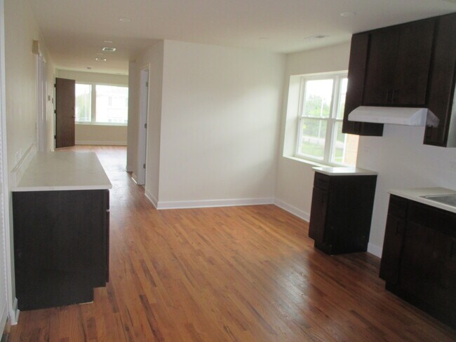 Building Photo - 12254 S McDaniels St