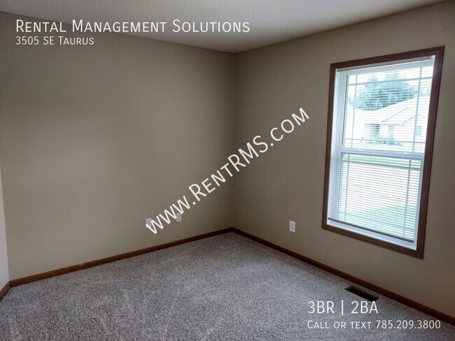 Building Photo - ***Shawnee Heights School District***- 3 B...