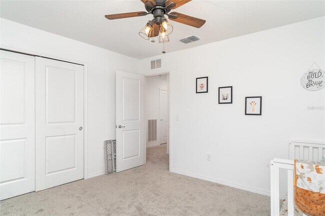 Building Photo - 465 Waterford Dr