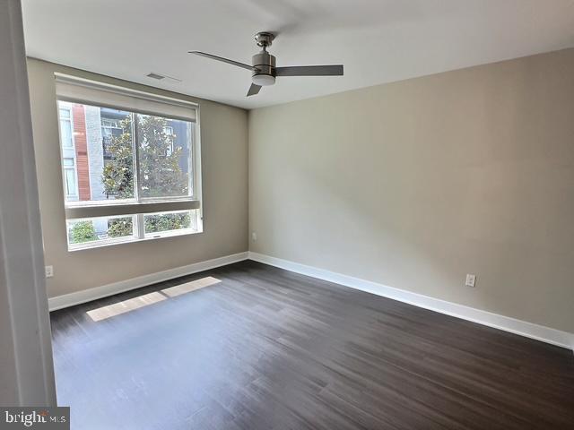 Building Photo - 145 Riverhaven Dr