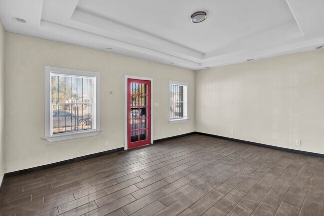Building Photo - Charming 2 bedroom, 1 bath home in East El Paso!