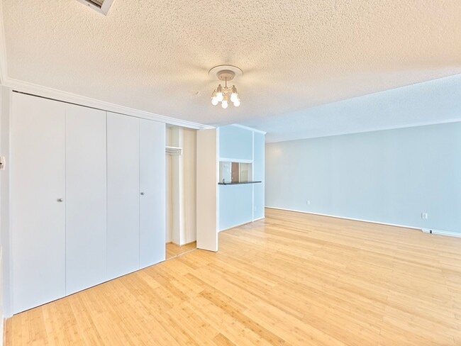 Building Photo - 3614 Montrose Blvd