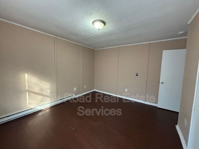 Building Photo - 3004 Finley St