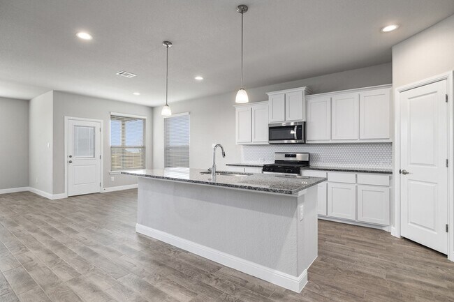 Building Photo - 180 Tanager Dr