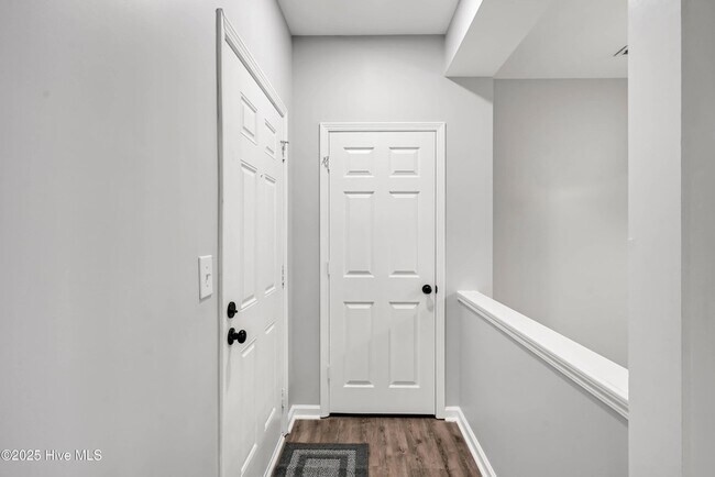 Building Photo - 4519 Sagedale Dr