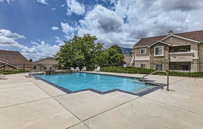 Building Photo - 3610 Strawberry Field Grove