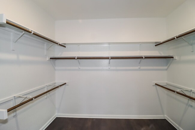 Building Photo - 8113 Pescara Cove