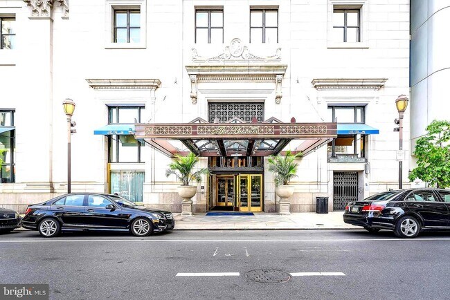 Building Photo - 1600 Arch St