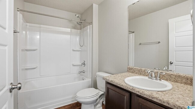 Building Photo - 3821 Kendall Brook Dr