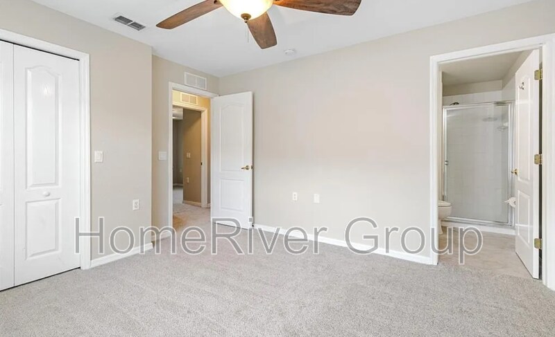 Building Photo - 9430 Ivy Brook Run