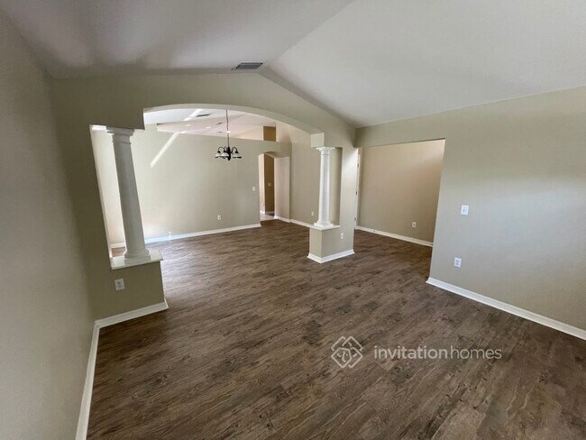 Building Photo - 24447 Summer Wind Ct