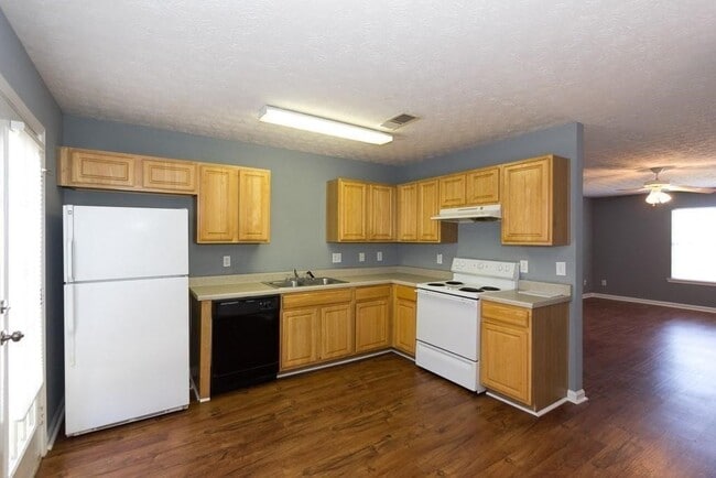 Building Photo - 109 Blake Ave