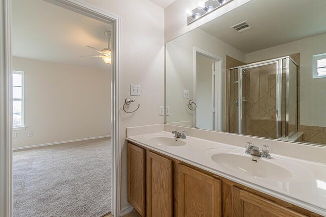 Building Photo - 13803 Laramie Hill