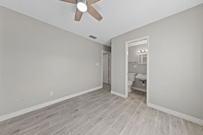 Building Photo - Rare 4-Bedroom Single-Story Home in Henderson