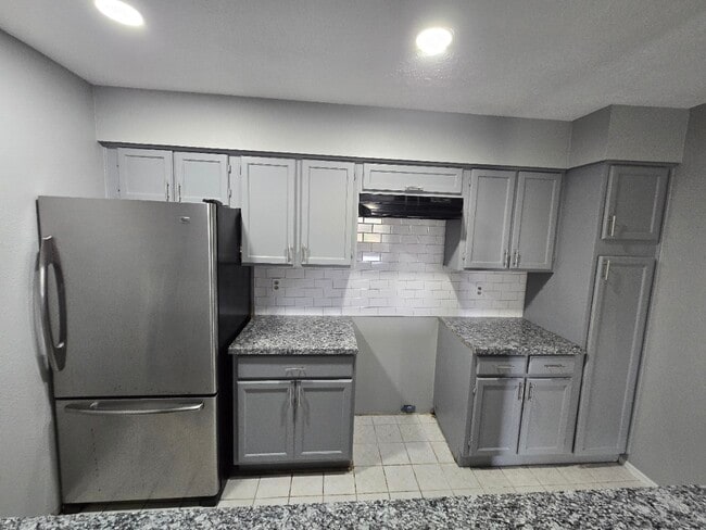 Building Photo - 7313 Gulf Fwy