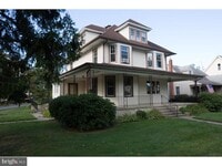 Building Photo - 745 Highland Ave