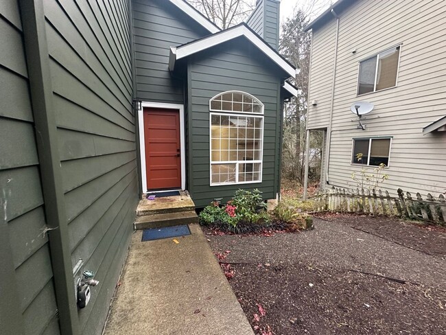 Building Photo - Close-In SW Portland Home near Multnomah V...