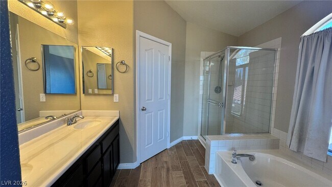 Building Photo - 9716 Ridge Creek Pl