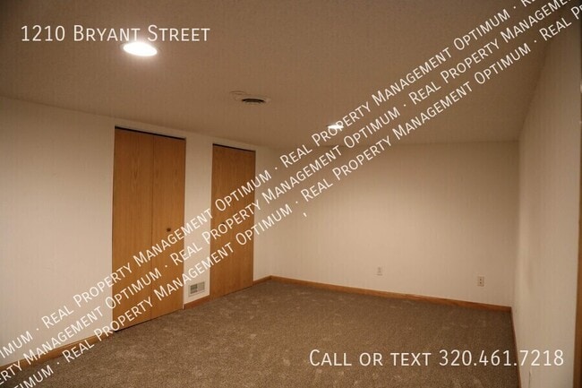 Building Photo - 1210 Bryant St