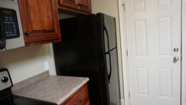 Building Photo - 3406FBarack