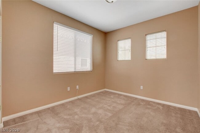 Building Photo - 339 Falcons Fire Ave