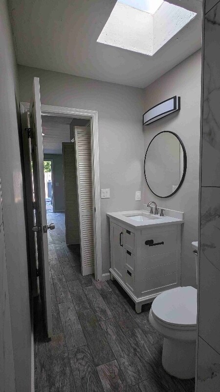 Building Photo - 3438 E Monte Vista Dr