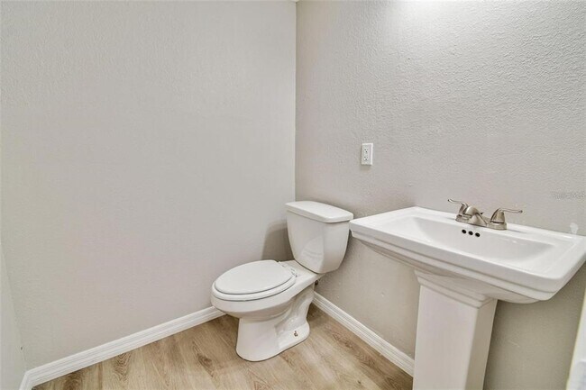 Building Photo - 726 Haven Pl