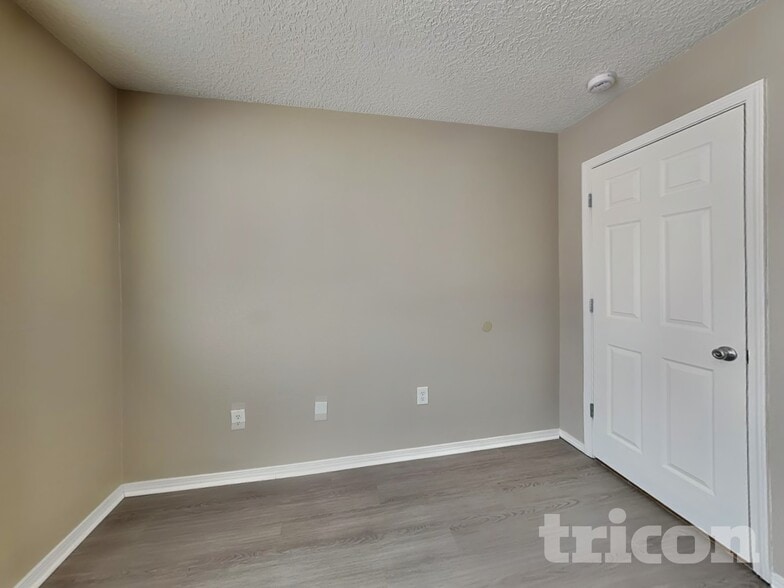 Building Photo - 1295 Carrizo St NW